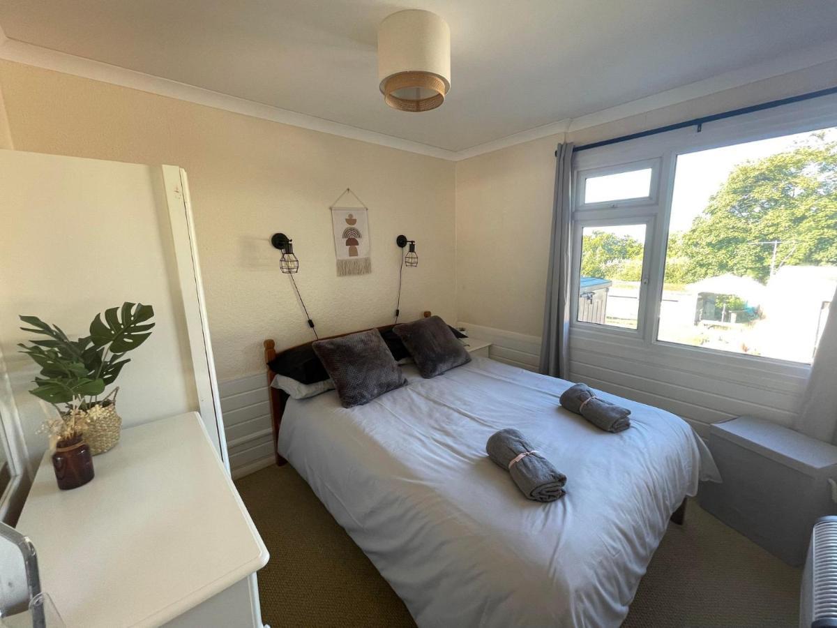 Kilkhampton 2 Bedroom Holiday Chalet Near Bude מראה חיצוני תמונה